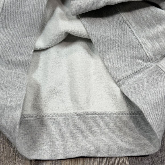 Women's League Wisconsin Badgers Sweatshirt‎ Medium Gray Crewneck Pullover NCAA - Picture 4 of 9